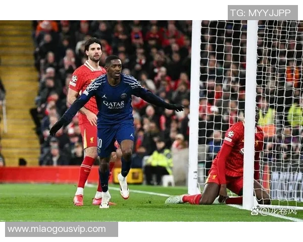 欧冠之路艰难，沃尔夫斯堡客场遭遇挑战败北